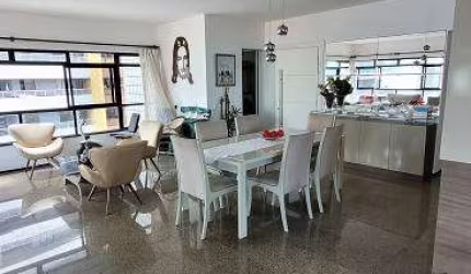 Apartamento para venda possui 200 metros quadrados com 3 quartos em Meireles - Fortaleza - CE