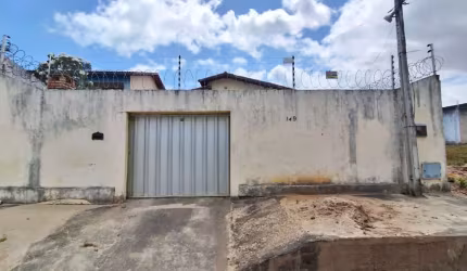 Casa com 03 quartos em Iparana - Caucaia, CE