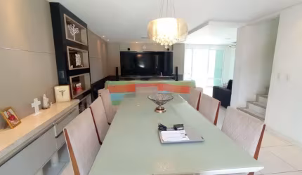 Casa de Condomínio com 5 Quartos em Eusébio!!!!