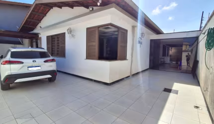 Casa 4 Quartos, 4 Suítes Porteira Fechada no Presidente Kennedy!!!!