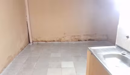 VENDE-SE CASA NO PICI!!