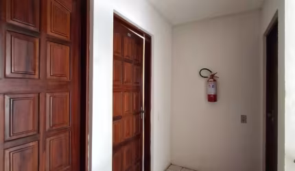 Apartamento de 02 quartos na maraponga!!!