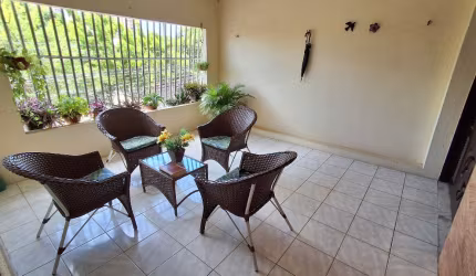 Casa com 5 quartos à venda na Rua Cecília Meireles, 344, Messejana, Fortaleza, 246 m2 por R$ 280.000