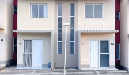 VENDE SE CASA DUPLEX EM ANCURI