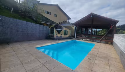 Casa para Venda em Teresópolis, Jardim Meudon, 3 dormitórios, 1 banheiro, 2 vagas