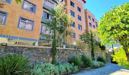 Apartamento 3 dormitórios para Venda em Teresópolis, Taumaturgo, 3 dormitórios, 1 suíte, 3 banheiros, 2 vagas