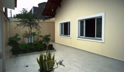 Casa Alto Padrão para Venda em Balneário Flórida Praia Grande-SP