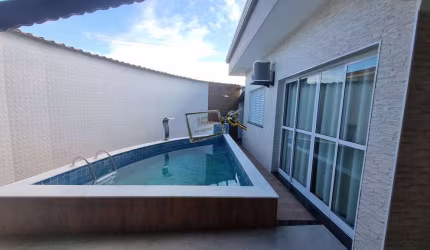 Casa Térrea com piscina em Real, Praia Grande/SP