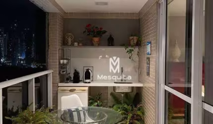 Apartamento em Miramar 03 Suítes 130m² Excelente localização