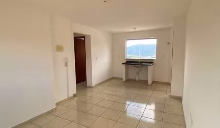 Apartamento com 2 dormitórios à venda, 55 m² por R$ 190.000,00 - Jardim Bandeirantes - Poços de Cal
