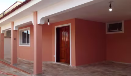 Casa com 3 dormitórios à venda, 161 m² por R$ 800.000,00 - Jardim Santa Clara - São João da Boa Vis