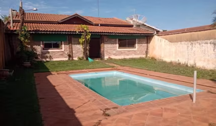 Casa com 1 dormitório à venda, 171 m² por R$ 650.000 - Portal dos Pinheiros - Casa Branca/SP