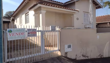 Casa de 2 Dormitórios à Venda por R$ 450.000,00 ou Locação por R$ 2.070,00 – São Lázaro - São João