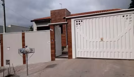 Casa com 3 dormitórios à venda, 160 m² por R$ 580.000,00 - Yolanda - São João da Boa Vista/SP