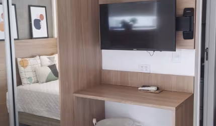 São 2 Studios com 22m²  cada Mobiliados e decorados Já rentabilizando na Vila Mariana