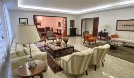 Apartamento na cobiçada rua Souza Lima