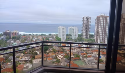 Vendo Apartamento na  Barra - Condomínio Itapuã