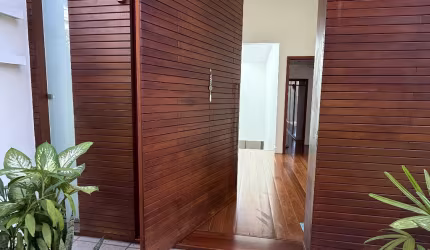 Casa com 3 quartos à venda no Jardim Guanabara
