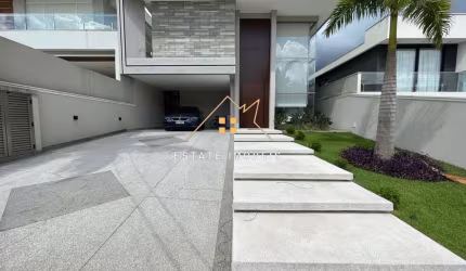 Casa em Condomínio para Venda em Arujá, Residencial Real Park, 4 dormitórios, 4 suítes, 2 banheiros, 4 vagas