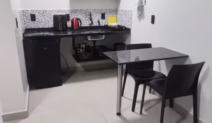 LOCAÇÃO Kitinete (Luz, Água, Internet e IPTU) INCLUSO - 1 pessoa / Bairro dos Estados