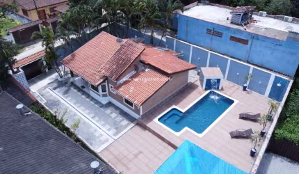 Casa particular com piscina á venda em Maresias - 600 mts da praia - Ótima para airbnb