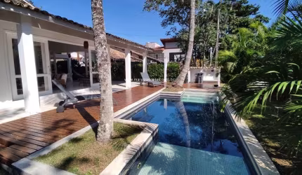 Toque Toque Pequeno - 05 Suites - Linda Casa á Venda - Piscina Privativa