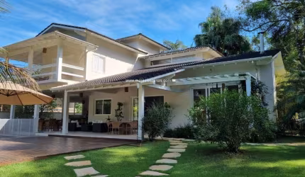 Linda Casa para locação - Reveillon - Piscina privativa - 12 pessoas