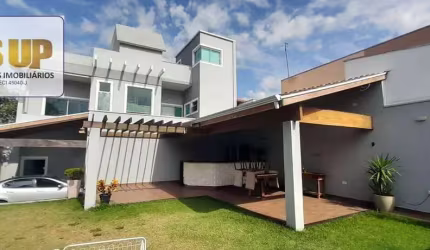 Sobrado com 2 dormitórios à venda, 144 m² por R$ 660.000,00 - São José - Paulínia/SP