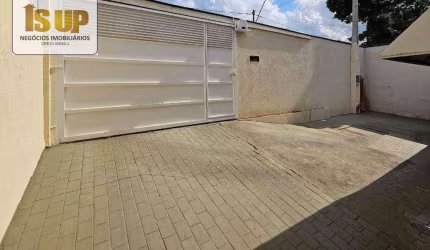 Casa com 3 dormitórios à venda, 138 m² por R$ 789.000 - Vila Bressani - Paulínia