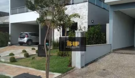 Sobrado com 4 dormitórios à venda, 242 m² por R$ 2.190.000,00 - Condomínio Residencial Royal Garden - Paulínia/SP