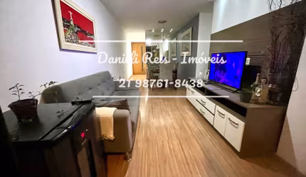 Apartamento de 3 quartos, 1 suíte, varanda e vaga.