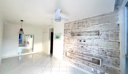 Apartamento em Icaraí, 2 quartos, 2 banheiros, vaga e lazer.