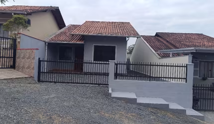 Casa Pomerode  2 dormitórios