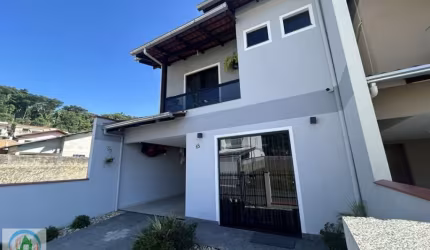 sobrado semi mobiliado