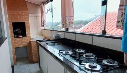 Casa com amplo jardim