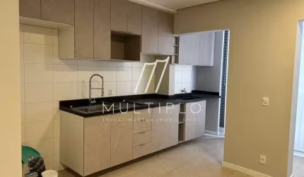 Apartamento novo e reformado com ar condicionado no Ápice Park
