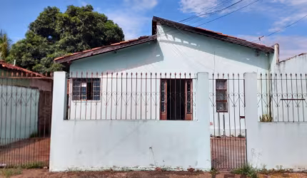 Casa em Jardim Imperial  -  Cuiabá - MT