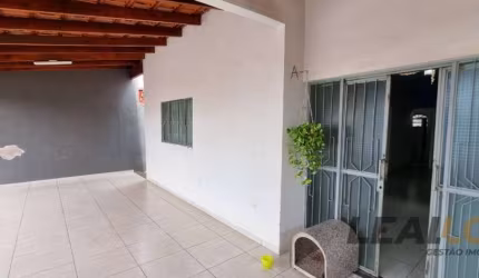 Vendo casa no bairro Santa Isabel em Várzea Grande MT