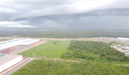VENDO - Área de 70.070m² no Distrito Industrial de Cuiabá MT