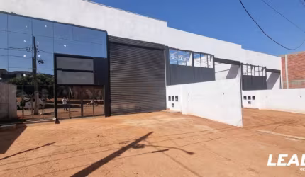 Alugo Barracão novo de 460m² na entrada de Rondonópolis - MT