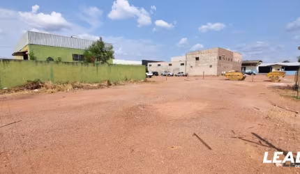 Vendo - Terreno comercial próximo Av Fernando Correa da Costa em Cuiabá MT