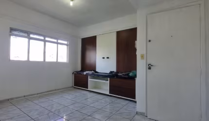 ALUGO - Apartamento Semi mobilíado de 01 quartos Edifícil Maceió em Cuiabá MT