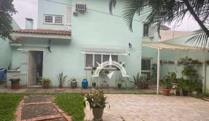 Excelente casa 3 dormitórios á venda no jardim Planalto