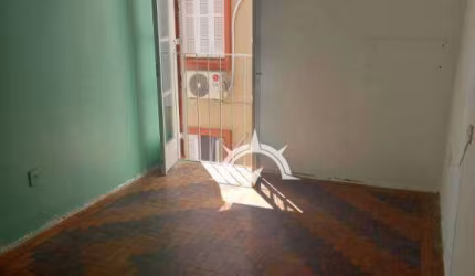Apartamento com 1 dormitório à venda, 45 m² por R$ 180.000,00 - Farroupilha - Porto Alegre/RS