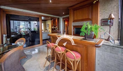 Apartamento com 3 dormitórios à venda, 270 m² por R$ 2.348.333,00 - Auxiliadora - Porto Alegre/RS