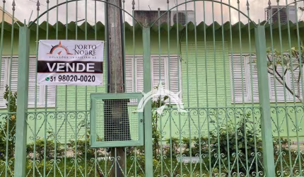Excelente Casa 3 Dormitórios á venda no Jardim Itú Sabará