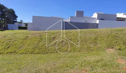 Terreno Dentro de Condomínio em Marília