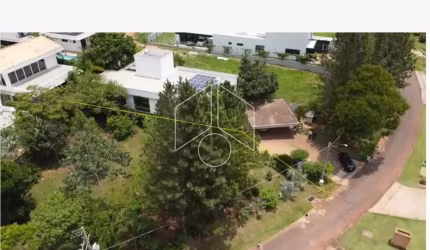 Terreno Dentro de Condomínio em Marília