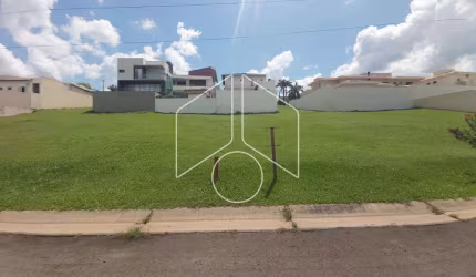 Terreno Dentro de Condomínio em Marília