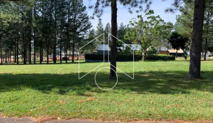 Terreno Dentro de Condomínio em Marília